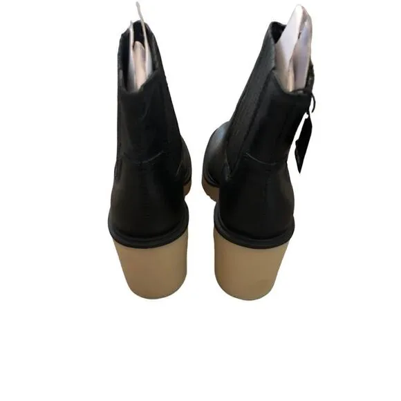 Dolce Vita Caster H2O Boots Waterproof Leather Ankle Booties Black NWT Size 8.5