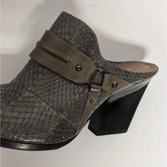 Donald J Pliner Vero Heels 8 Leather Western Mules Shoes Women Size 8M Gray