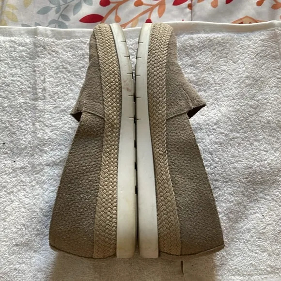Donald Pliner paryn slip on shoes size 7