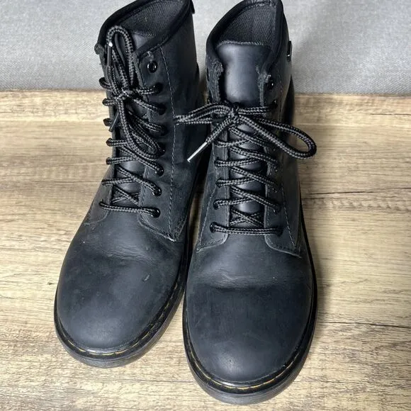 Dr. Doc Martens 1460 Waterproof Leather Lace Up Boots Black Size M: 4 W: 5