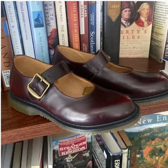 Dr. Marten Corin Mary Jane Shoes Burgundy Rub Off Leather Women’s Size 5