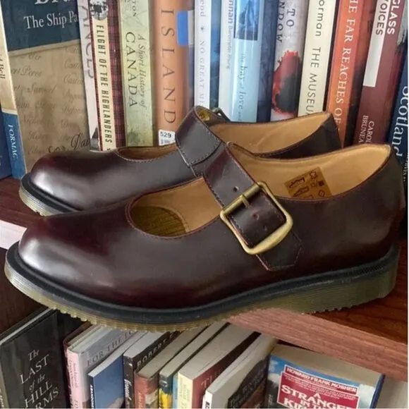 Dr. Marten Corin Mary Jane Shoes Burgundy Rub Off Leather Women’s Size 5