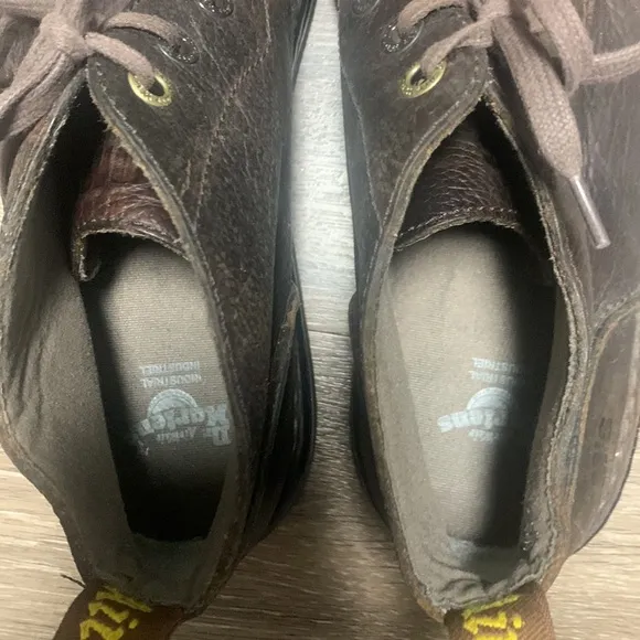 Dr. Martens Air Wair Slip Resistant shoes