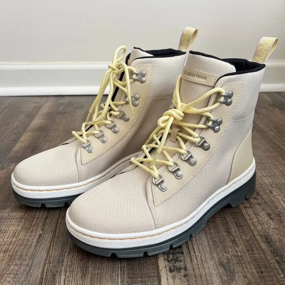Dr. Martens Women's Combs W 6 Eyelet Combat Boots Parchment Beige 40/60 Size 7
