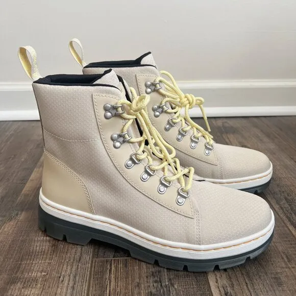 Dr. Martens Women's Combs W 6 Eyelet Combat Boots Parchment Beige 40/60 Size 7