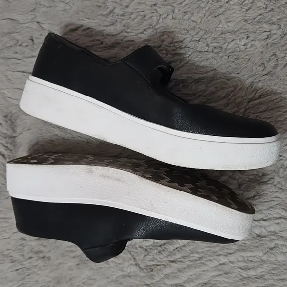 Dr. Scholl's Black leather Mary Jane platform Shoes