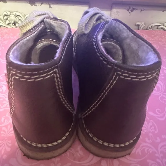 Duckfeet Grena in Chocolate Brown size 39. Worn just a few times