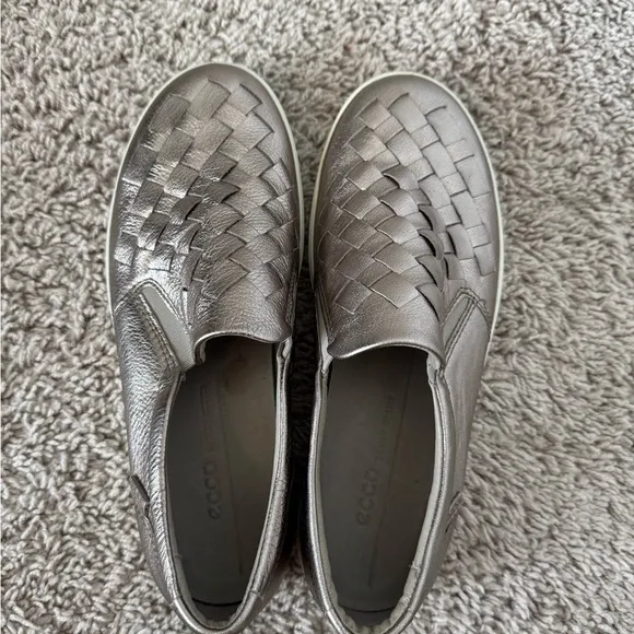 Ecco Soft 7 Woven Leather Slip-On Sneaker - NEVER WORN
