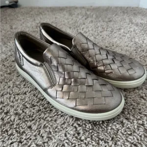 Ecco Soft 7 Woven Leather Slip-On Sneaker - NEVER WORN