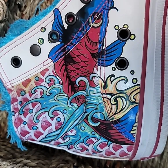 Ed hardy mermaid hi top shoes sz 6 nice condition