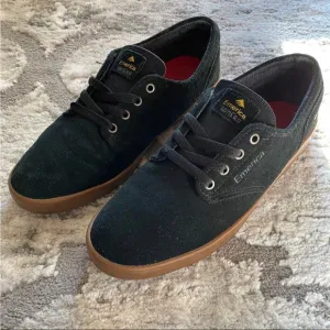 Emerica Shoes Size 10
