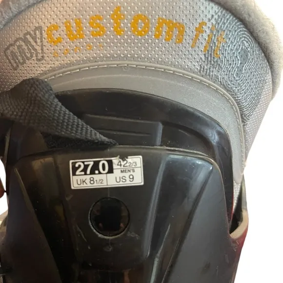 EUC Mens SALOMON Slick Fit Ski Boots Sz 9