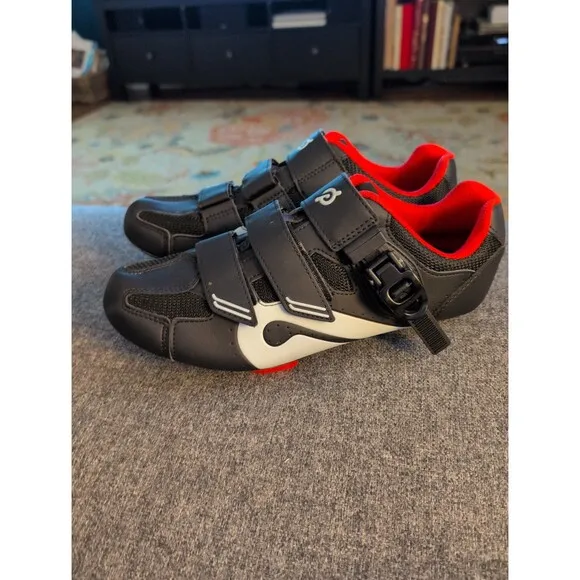 EUC Peloton cycling bike shoes with look delta cleats EU 41 US women's 10