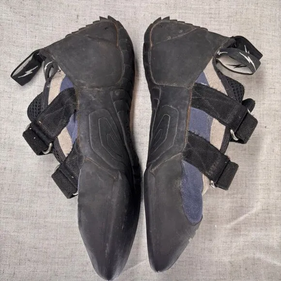 Evolv Evo Climbing Shoes Navy Blue Synthetic Suede Rubber Bouldering Men's 9
