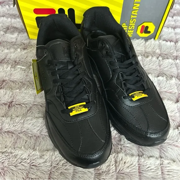 Fila slip resistant Memory Workout MenSneakers Size 11 Black