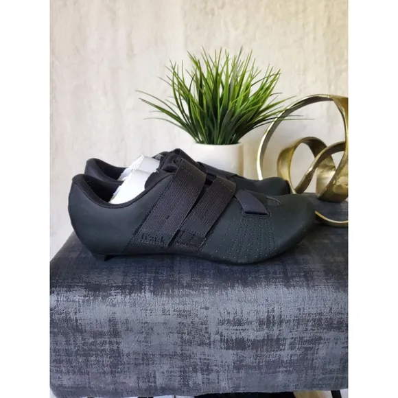 Fi'zi:k Fizik Tempo Powerstrap RS Cycling Shoes unisex Black Size 11 3/4