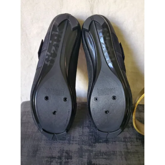 Fi'zi:k Fizik Tempo Powerstrap RS Cycling Shoes unisex Black Size 11 3/4