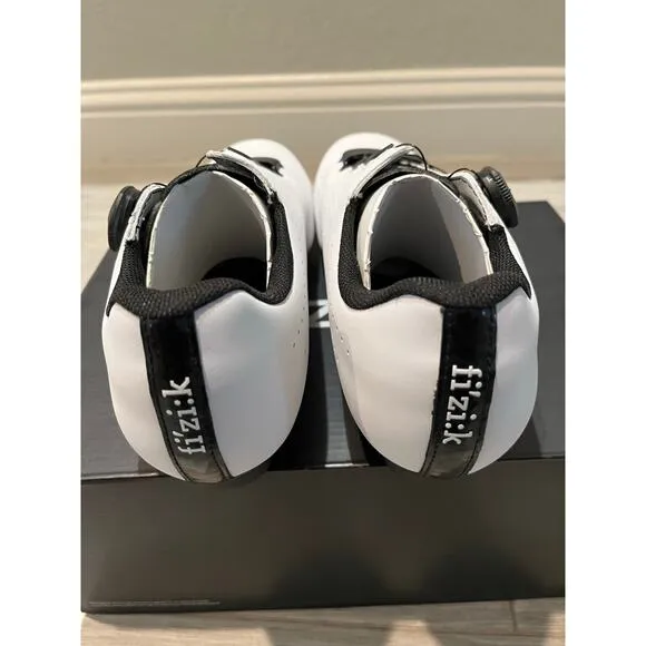 Fizik Tempo Overcurve R5 Cleat Cycling Shoes 39 EU Men 6 3/4US White