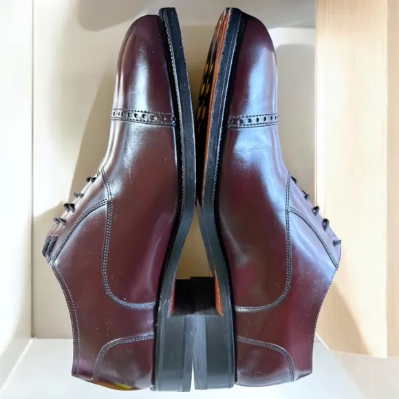 Florsheim-10.5 Lexington Burgundy Cap Toe Oxford.Sharp! Like new condition!!!