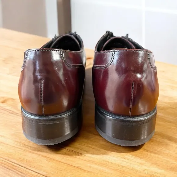 Florsheim-10.5 Lexington Burgundy Cap Toe Oxford.Sharp! Like new condition!!!