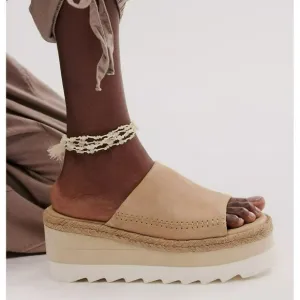 Free People Santorini Sand Tan Suede Slip On Platform Mule Shoes Sz 7.5 NEW