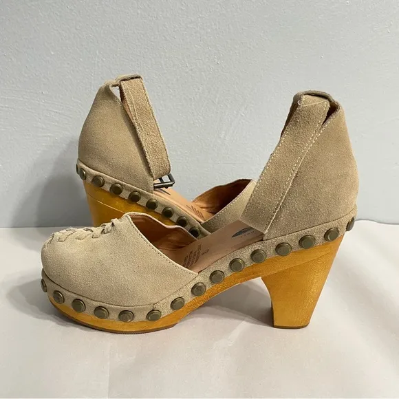 Free People X Jeffrey Campbell Daubs Heel Clogs Mules Comfortable Footwear