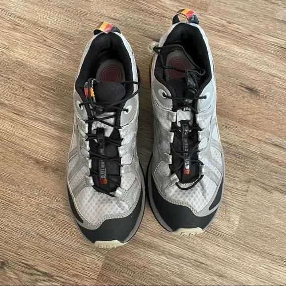 GARMONT 9.81 Escape Trail Running Hiking Shoes! Womens 7.5