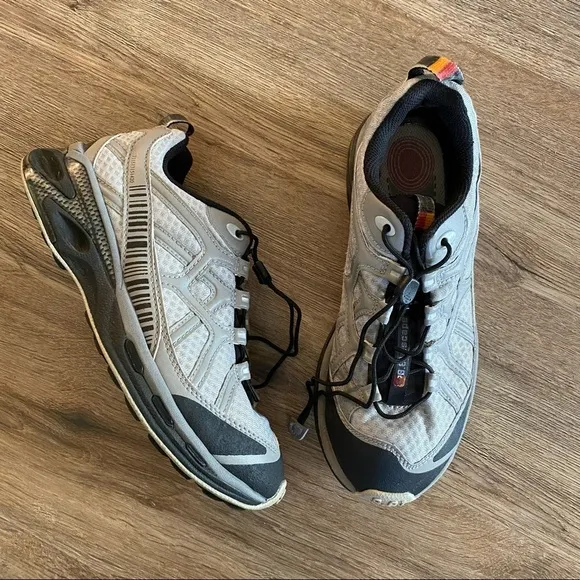 GARMONT 9.81 Escape Trail Running Hiking Shoes! Womens 7.5