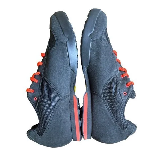 Giro Rumble Men's Cycling Shoe Size 11 VR Mountain Black‎ &amp; Glowing Red NWOB