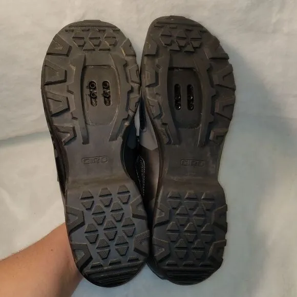 Giro Black Leather Cycling Shoes