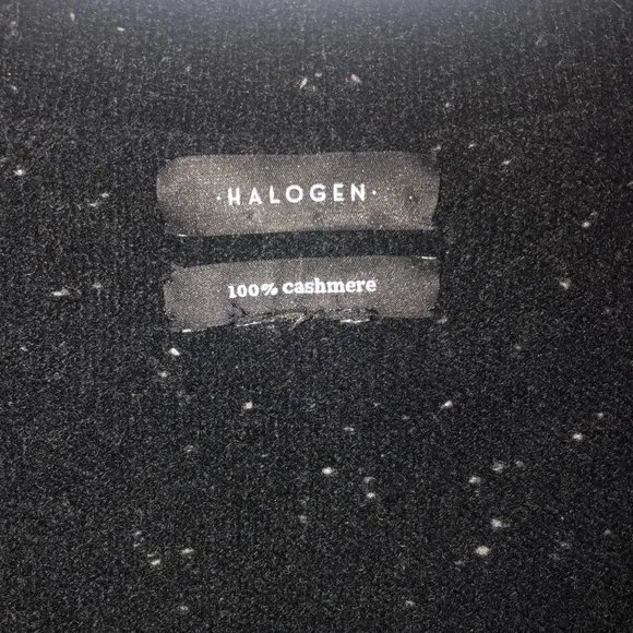HALOGEN 💯 cashmere black w/ white fleck V neckline sweater fall winter layer