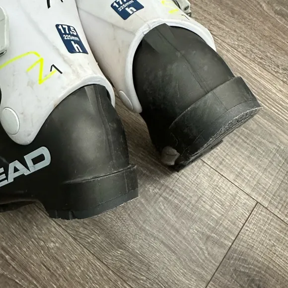 Head 17.5 (225 mm) Youth Ski Boots