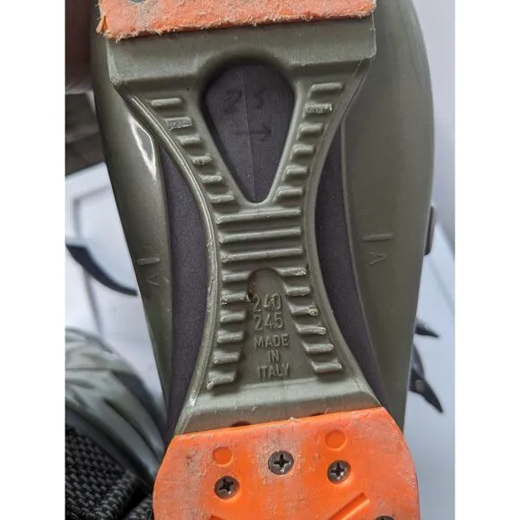 Head World Cup X Frame Men's Ski Boots Sz 24-24.5 US 7-7.5 UK 6-6.5 EU 38 285mm
