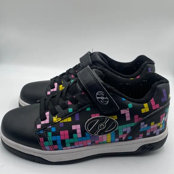 Heelys Black Multicolor Skate Shoes/ USA Size 6 Youth