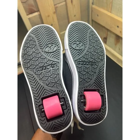 Heelys Youth Size 1 Pro 20 Skate Shoes Black &amp; Pink Canvas Roller Sneaker