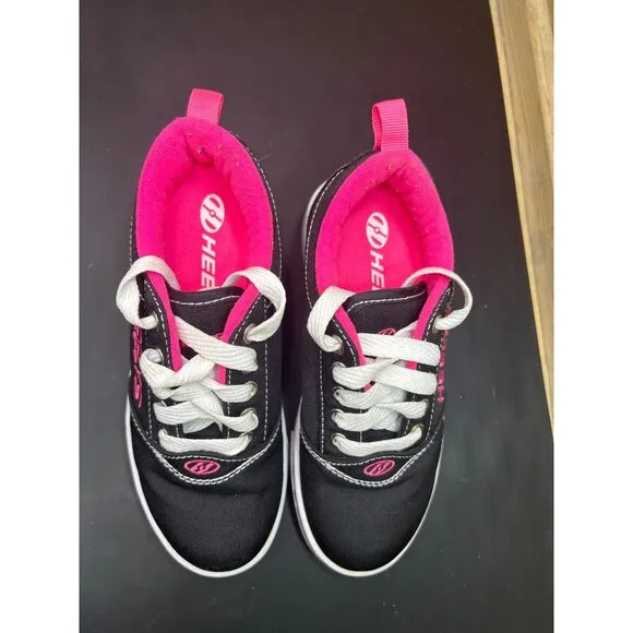 Heelys Youth Size 1 Pro 20 Skate Shoes Black &amp; Pink Canvas Roller Sneaker