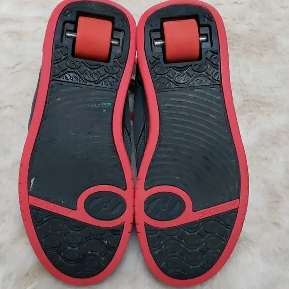 HEELYS SKATE SHOES, SIZE 6