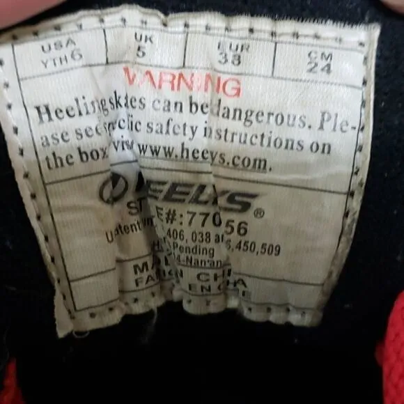 HEELYS SKATE SHOES, SIZE 6