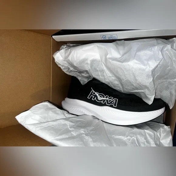 HOKA Mach 6 Men’s Everyday Running/Race, Black &amp; White Athletic Shoes👟 Size 10D