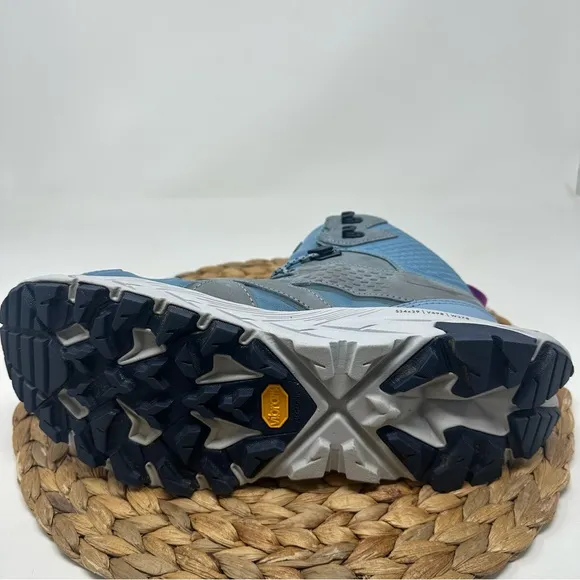 HOKA ONE Anacapa Mid GTX Trail Running Shoes Mountain Spring Harbor Mist
