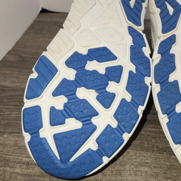 Hoka One One Arahi 7 Running Shoes White Blue Men's Size 12 D Sneaker