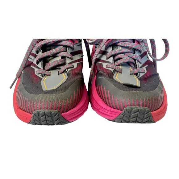 HOKA ONE ONE Speedgoat 4 Running Gym Shoes Pink Gray Women’s Size 6.5 MINT
