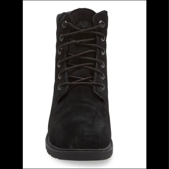 🔥HOST PICK🔥Timberland Waterproof Boots - Brand New With Box under retail