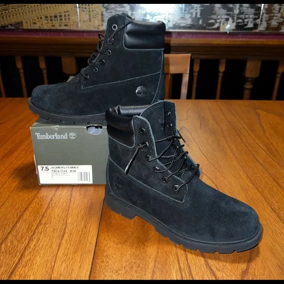 🔥HOST PICK🔥Timberland Waterproof Boots - Brand New With Box under retail