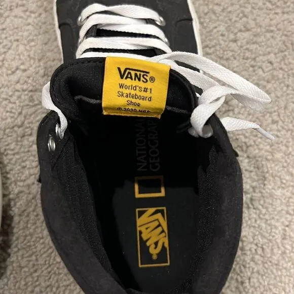 Host Pick👍👍👍Vans limited edition skate shoes size 10 men’s