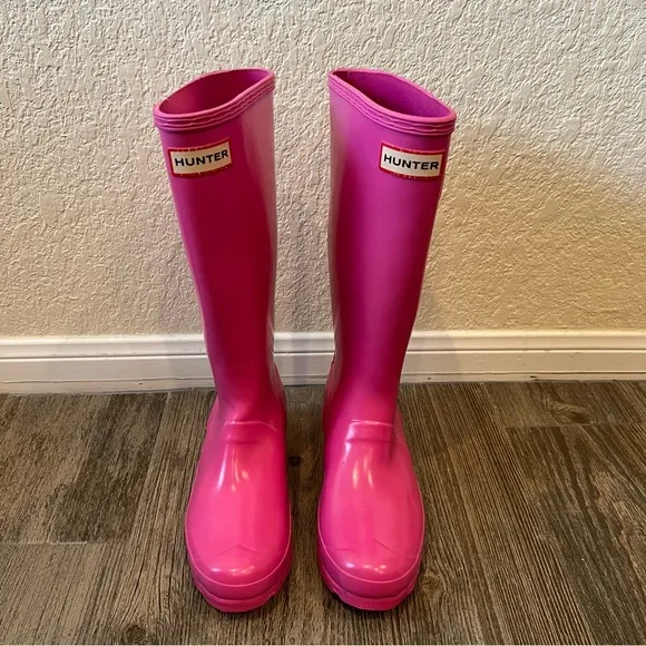 Hunter Original hot pink waterproof tall rain boots