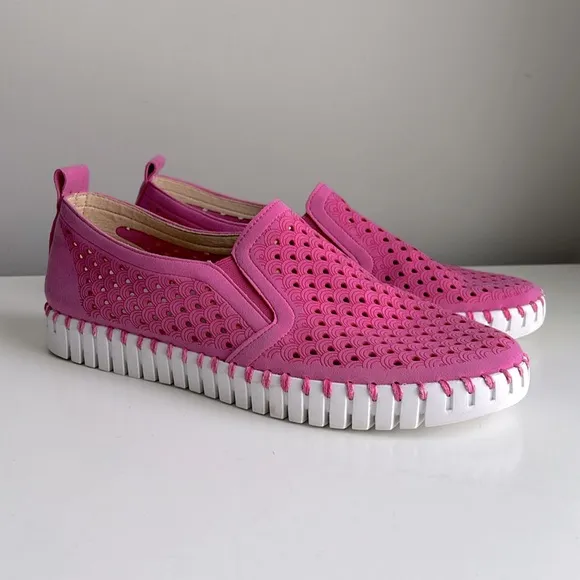 ILSE JACOBSEN HORNBÆK Tulip Shoe in Pink