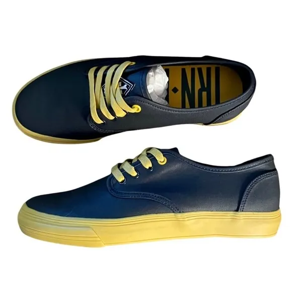 IRON FIST The Winston navy canvas lace up skate shoe deck shoe mens size 7 NWOB