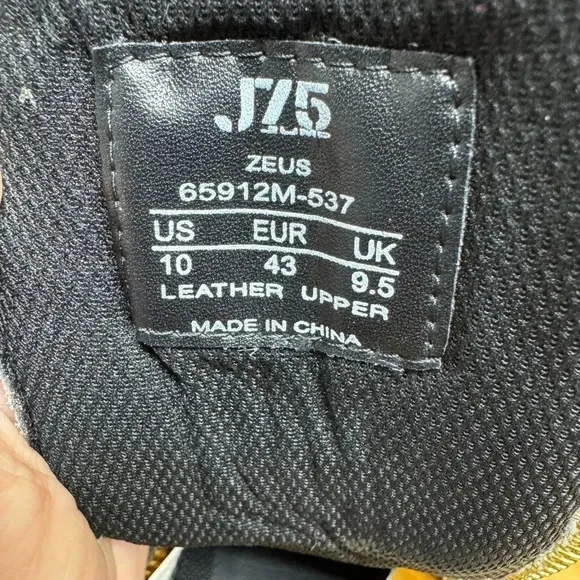 J75 By Jump Zeus Metallic High Top Sneakers Size 10. Gym shoes. Collection fun