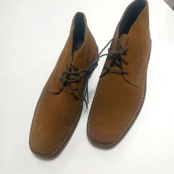 JOHNSTON &amp; MURPHY Runnell Chukka Camel Brown Sheep Skin Shoes Size 8.5M